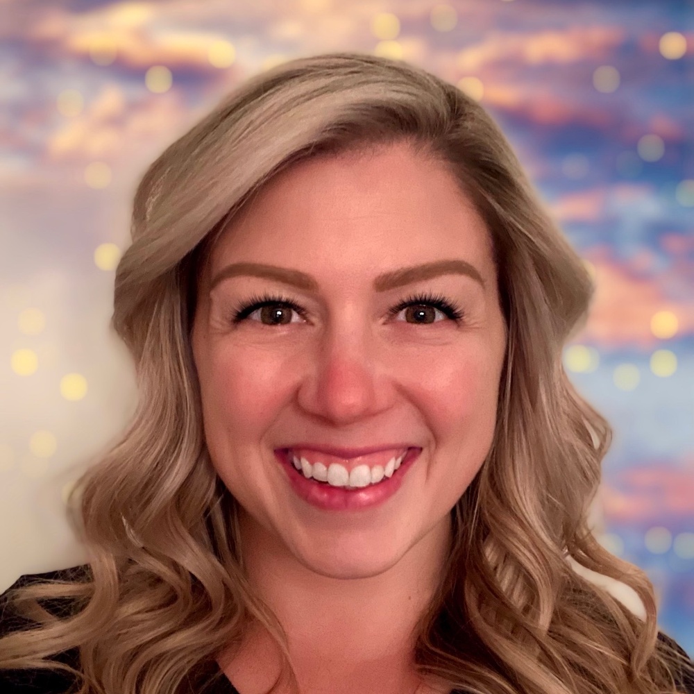 Meet your Posher, Korinda